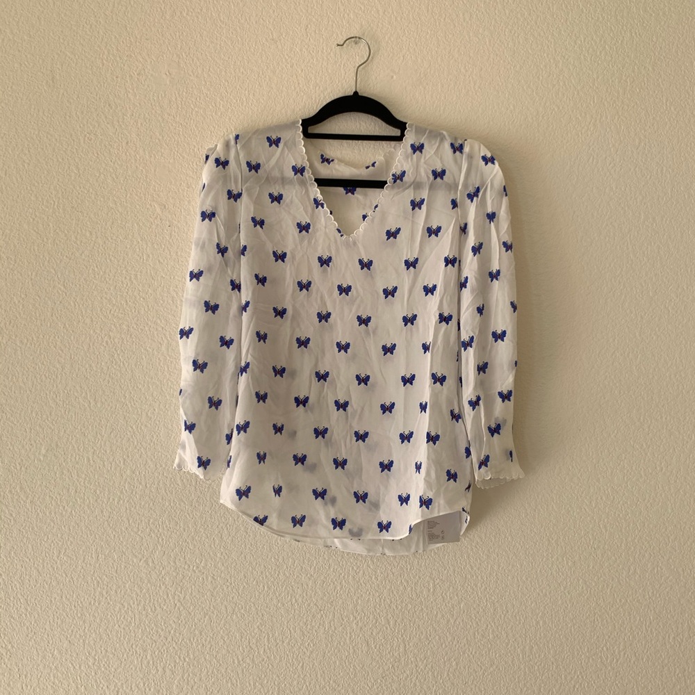 Brand new pretty top w/ tag